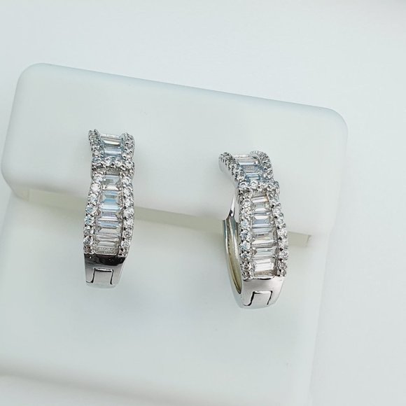 "925 Sterling Silver Cubic Zirconia Earrings, UU1P6A6147 - Picture 3 of 11